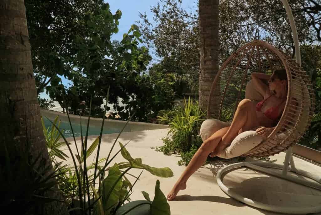 Lounging on a resort day pass near Cancun